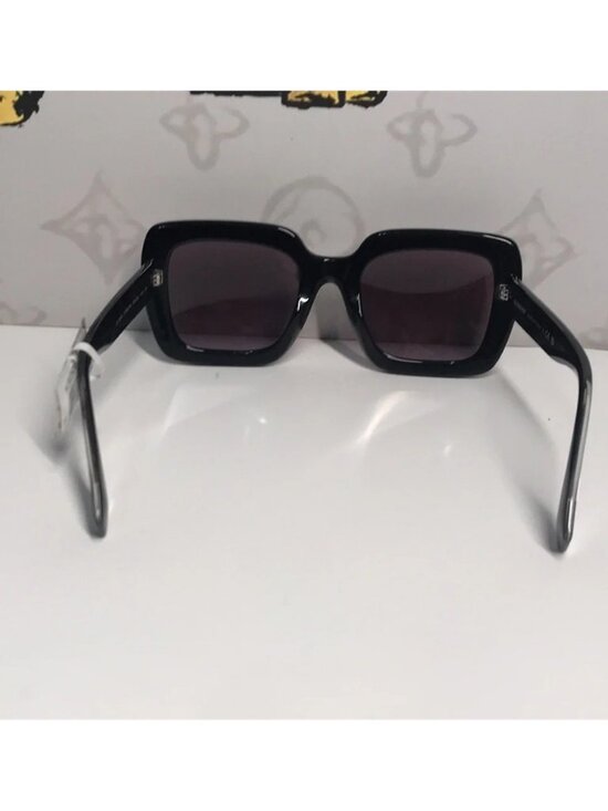 New Authentic Burberry BE4284 37588H Sunglasses – Black Frame / Violet Gradient main image 8